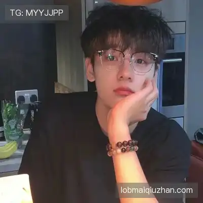 劳能豪